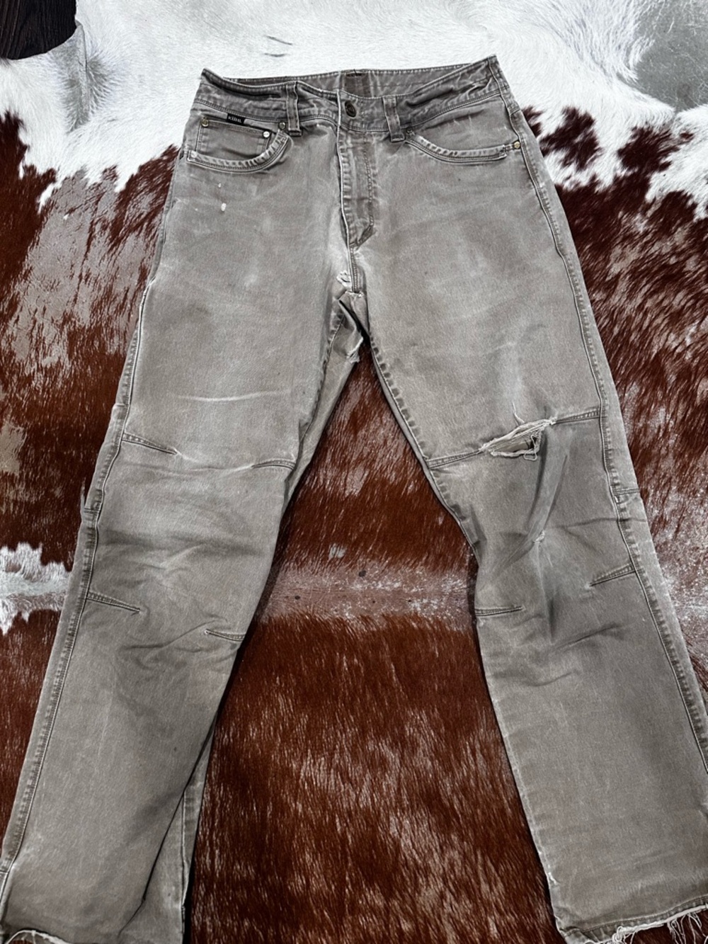 Men's Gray Straight-Leg Jeans - Casual Workwear